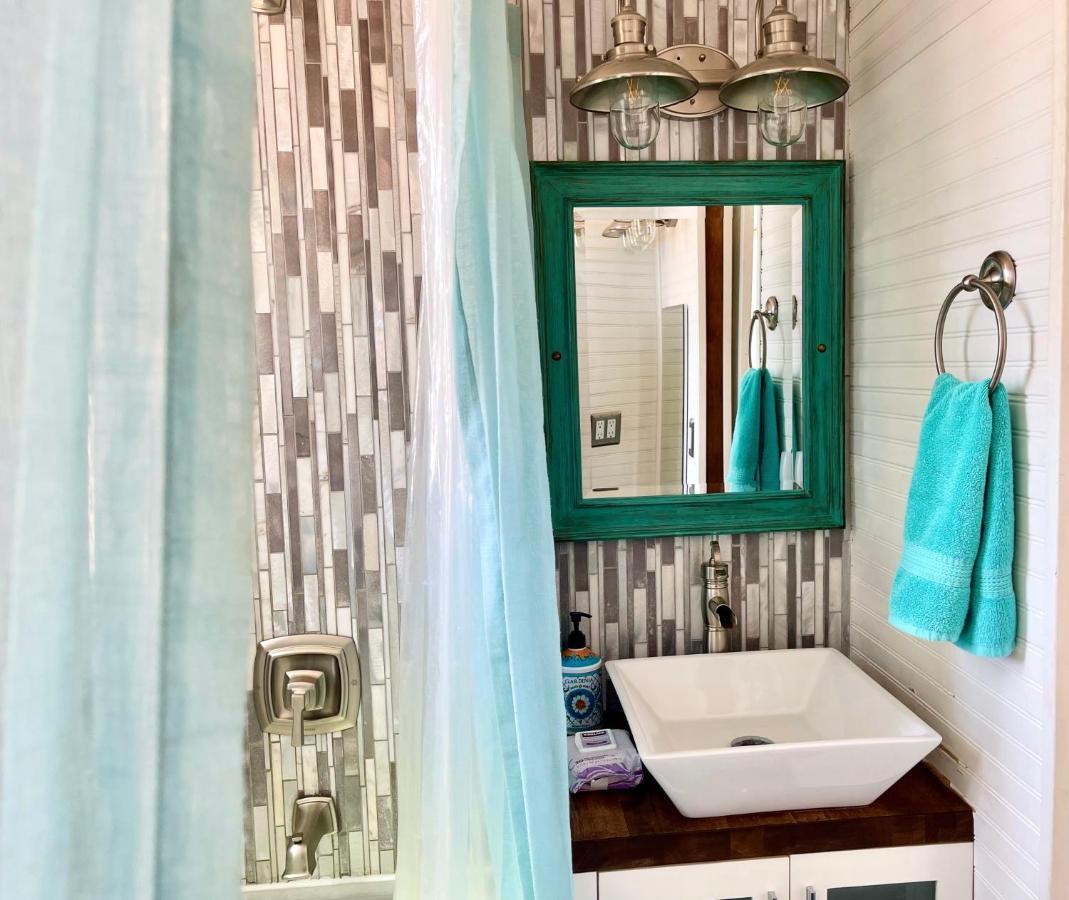 Zions Tiny Oasis Guest House Virgin Ngoại thất bức ảnh
